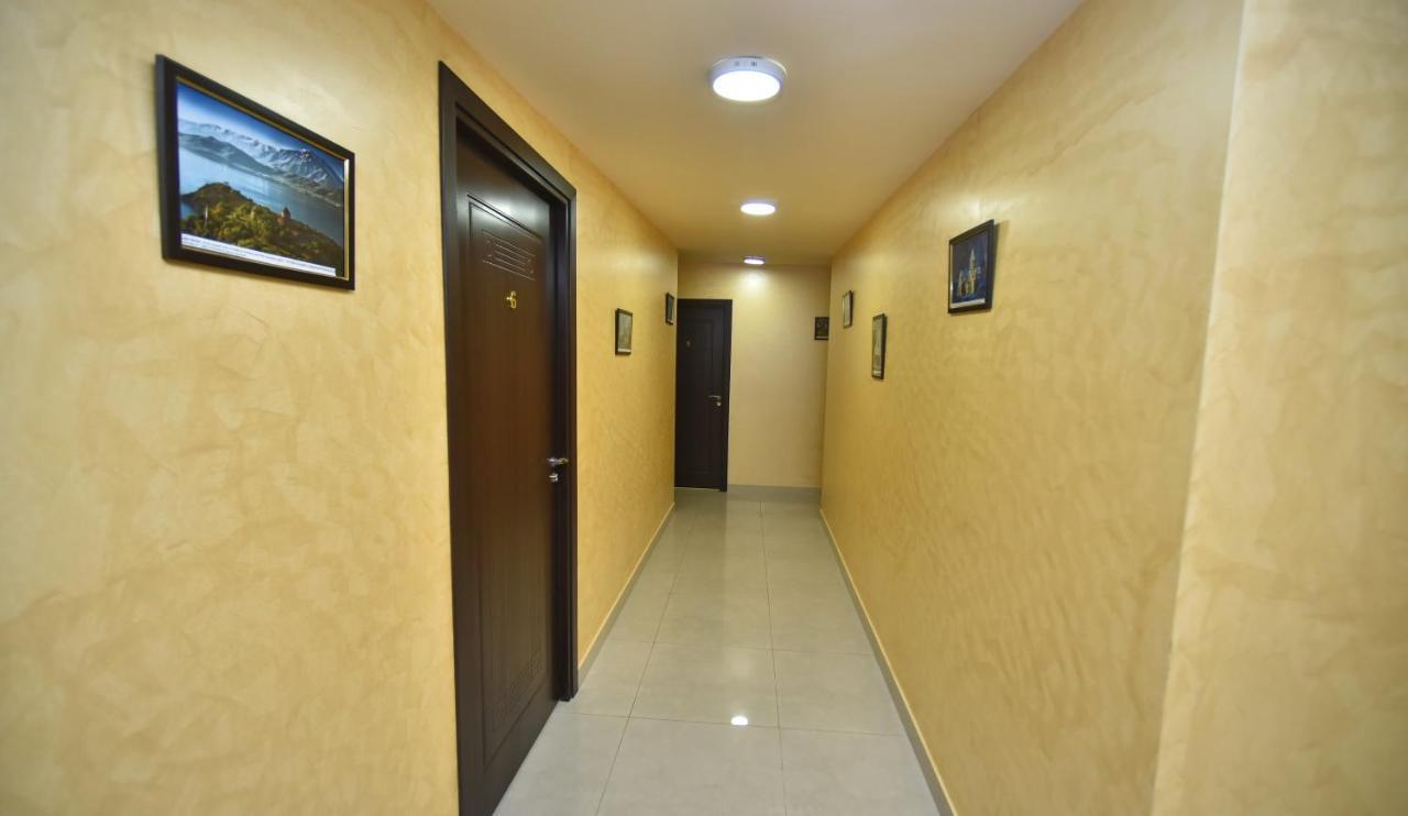 Mbm Hotel يريفان المظهر الخارجي الصورة